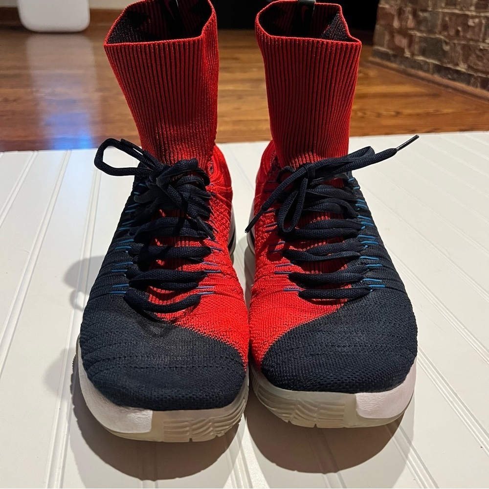 Nike Men’s Basketball Shoes Size 11 Black Red White Sock Collar Zoom - Picture 5 of 10